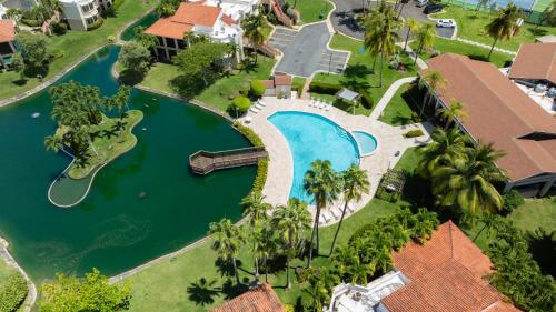 Family Villa Oleana Waterviews Oceanfront with water and generator - image 3
