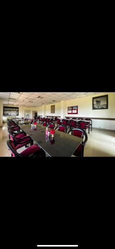 Restorāns, Mizzle Exotica Lonavala in Malavli