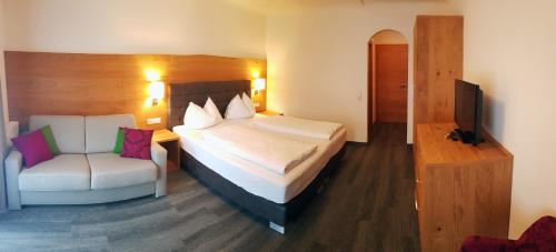 Wander- und Familienhotel Erika 5