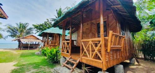 Mecaja Beach House in Roxas