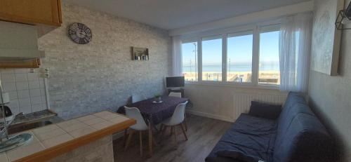 Résidence du bord de mer Plusieurs appartements avec vue mer garantie 3
