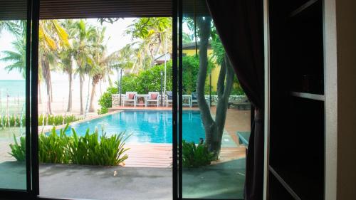 Chidlom Resort Room Type - Junior Suite with Sea View