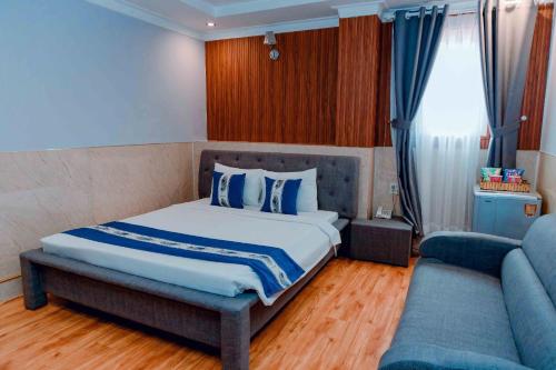 Superior Double Room image 4