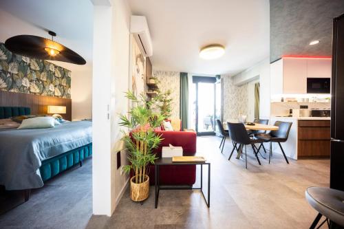 DH Family and Whirlpool Apartment 3kk - Videnska 2