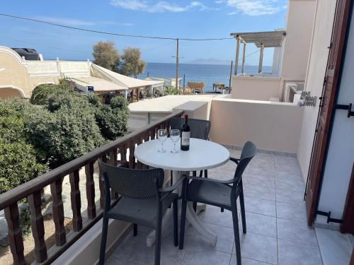 Tarelis Beach Apartments & Studios Room Type - Standard Triple Sea view