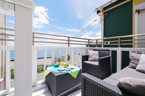 발코니/테라스, Oceanfront Villa Hale Kahakai プライベートサウナ (Oceanfront Villa Hale Kahakai プライベートサウナ) in 쓰쿠이
