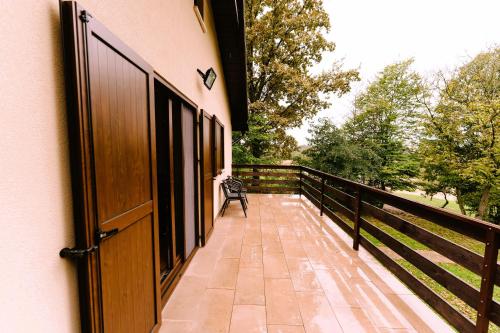 Balkons/terase, Holiday Home Vito in Veļiko Trgovišče