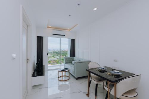Empier tower Serviced Apartment