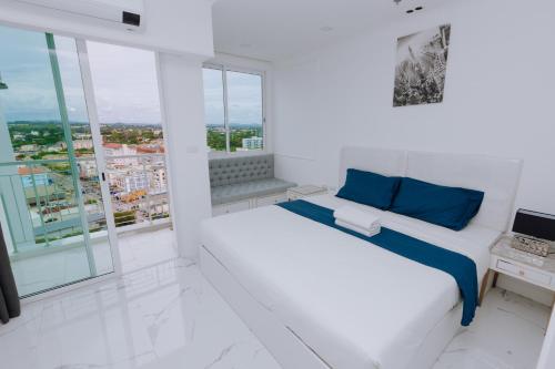 Empier tower Serviced Apartment