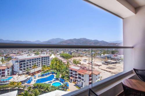Luxury 2BR Beachfront Escape Stunning Views from Private Balconies, Puerto Vallarta (photo 10)