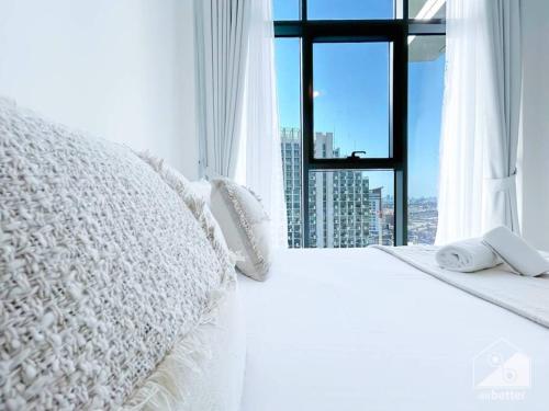 Elegant & Spacious 1bedroom with Balcony Dubai, Дубай (фото 2)