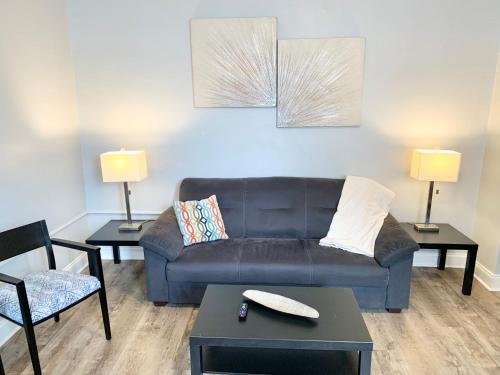 Modern Dog Friendly 1BD-1BA Apt in Federal Hill in Baltimore, USA