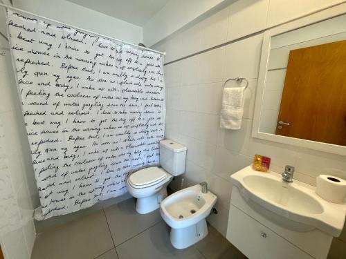 Bathroom, Studio a 5m de Avenida Avellaneda in Flores