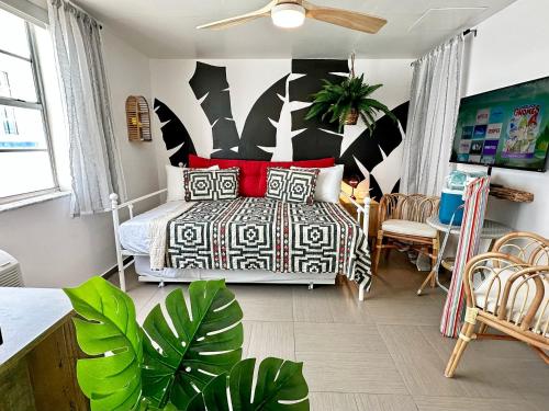 Ocean Drive Oasis in Art Deco District of South Beach in Miami Beach, USA