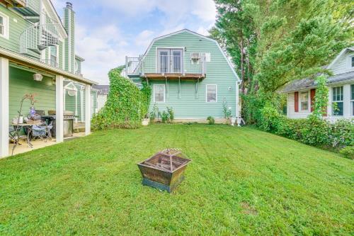 Epic Brunswick Apartment with Deck! in Brunswick (MD)