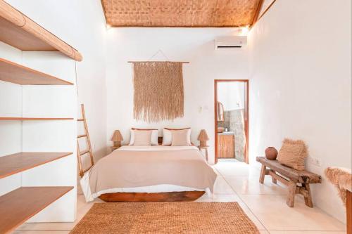 Eden, Beachside Villa in Canggu