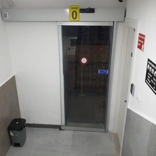 Ryo 22 דירה במלון בוטיק 2 דקות מטיילת בת ים in 貝特雁