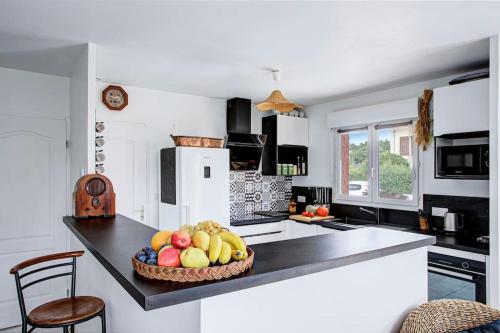 Konyha, Villa Neptune jardin garage in Montady