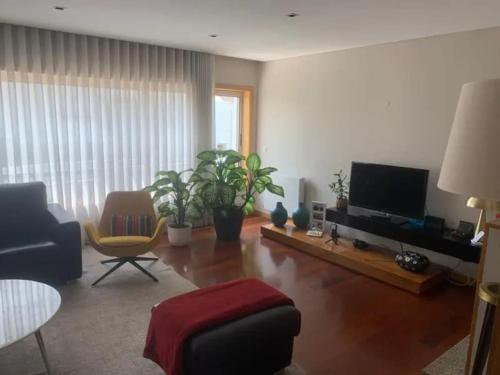 Porto house on the Douro in Valbom