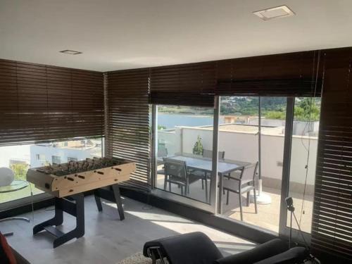 Porto house on the Douro in Valbom