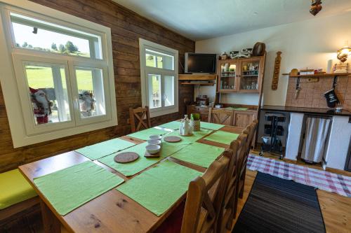 Drevenica Goralský Dvor (Drevenica Goralsky Dvor) in zdiar