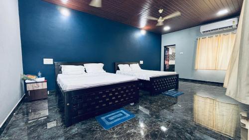 Lopez Paradise - Honnavar in Honnavar