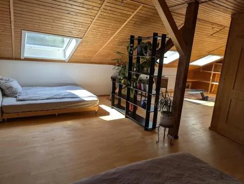 Eigene Etage im charmanten Holzhaus in Miesbach, Deutschland