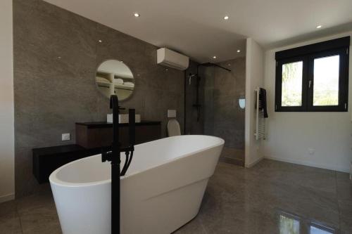 Villa Maudroume in 보르므 레 미모사