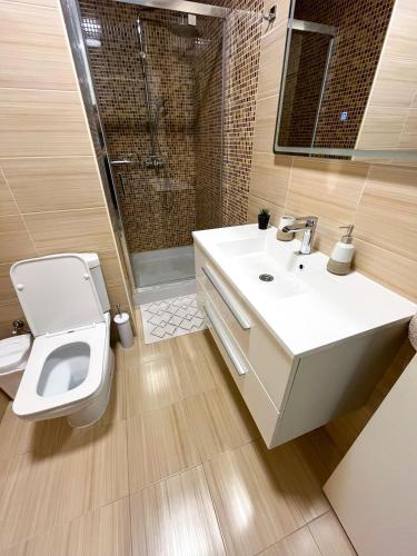 One-Bedroom Apartment image 10
