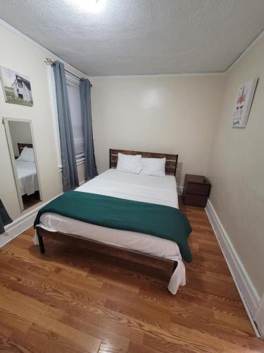 Z & Z Apartment in Newark, USA