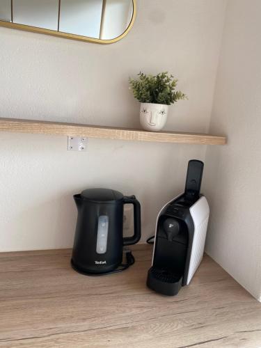 ART - Apartments Tirol with Balcony & FREE Parking in Brixlegg