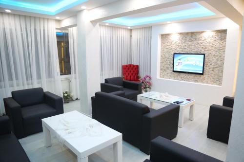 Konyaaltı HOTEL 2