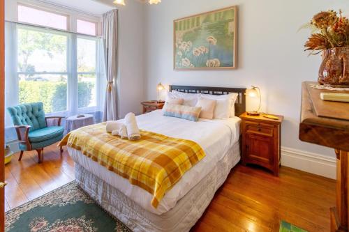 Charming 3-Bedroom Retreat in Phillpstown