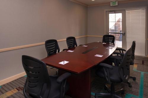 Residence Inn by Marriott Albuquerque Airport - image 18
