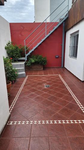 Instalações, Casa familiar luminosa con cochera y parilla in Barrio Los Pinares