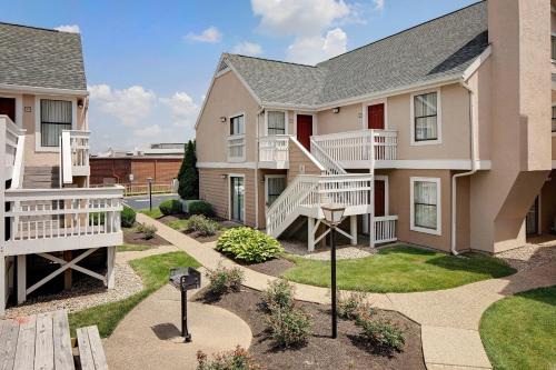 Residence Inn Louisville East - image 12
