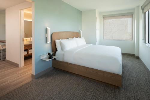 Element Melbourne Oceanfront