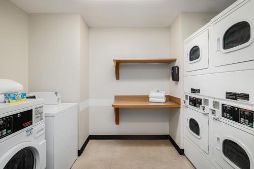 TownePlace Suites by Marriott Fort Walton Beach-Eglin AFB - image 7