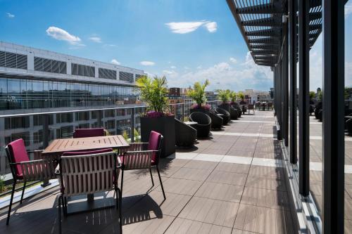 Residence Inn by Marriott Washington Downtown/Convention Center - image 6