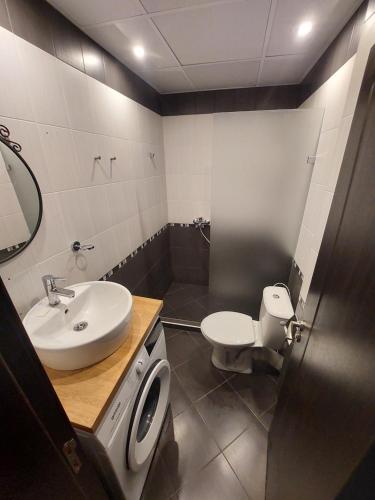Sky Hills 2 Apartment