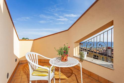 The Amphora Lodging gîte à louer Furci Siculo