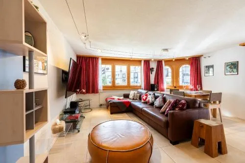 Charming Alpin Violett in Zermatt, Schweiz