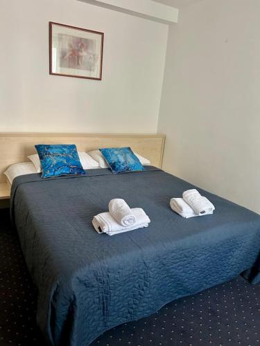 Hotel Pacific - image 3