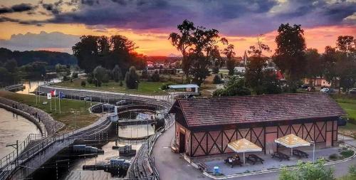 Centrální chata Kanoistika Roudnice (Centralni chata Kanoistika Roudnice) in Vědomice