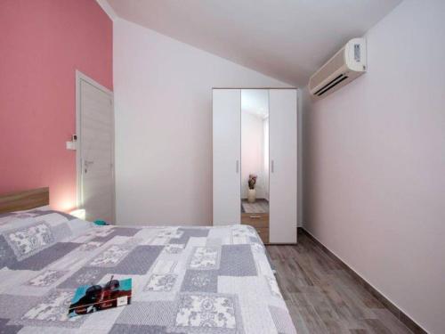 Apartment image 3