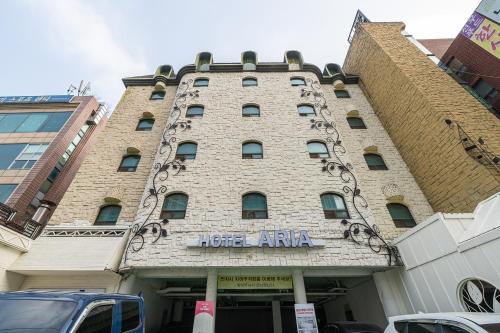 아리아 호텔 평택점 - 출입구