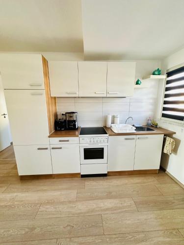 Küche, Ferienwohnungen Dörte & Stella Hof Saale (Ferienwohnungen Dorte & Stella Hof Saale) in Hof (Saale)