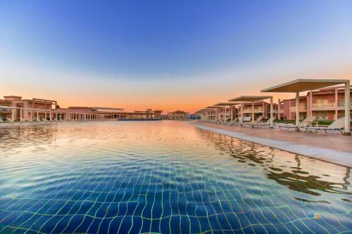 What Is albatros sea world mars alam and Why Is It So Popular?