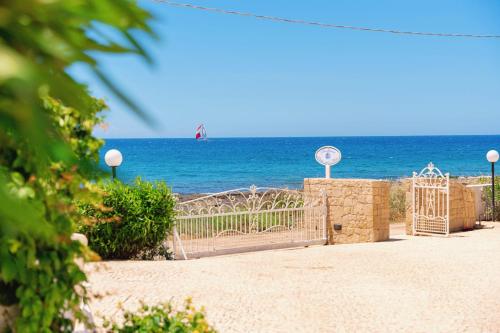  RESIDENCE OASI SUL MARE in Torre Suda