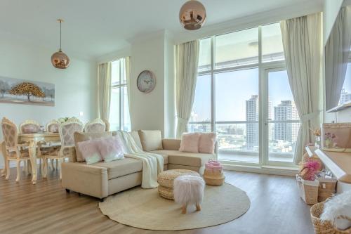 Elegant 2 Bedroom Apartment in Dubai Marina- Just 1 Min walk from JBR Beach, Dubái (foto 3)
